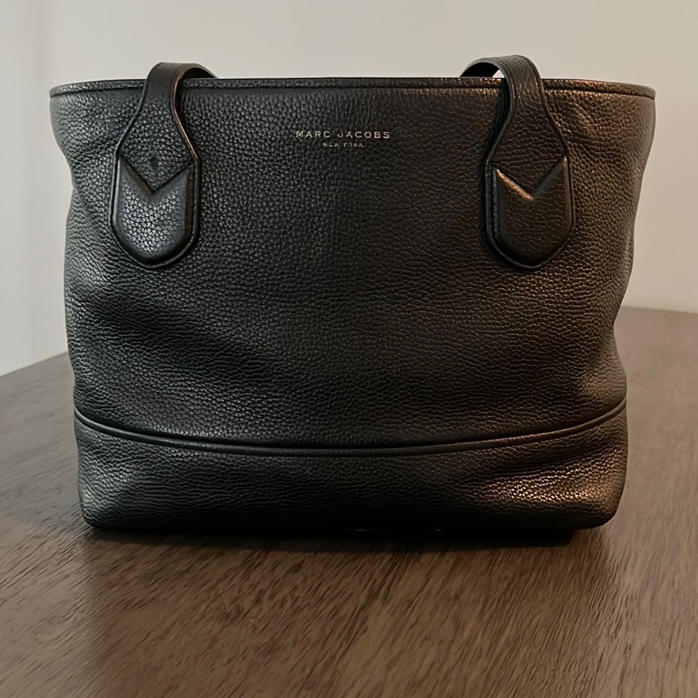 Marc jacobs tote. Pebbled black leather.